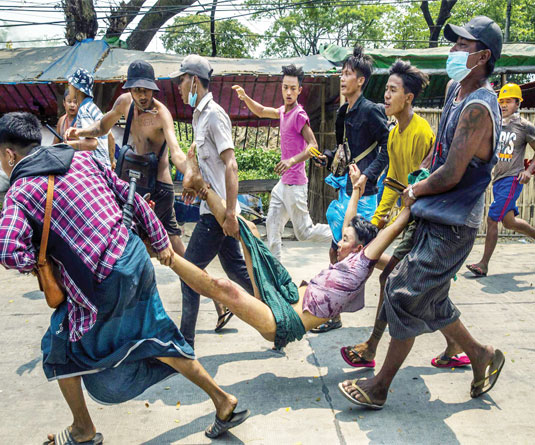 মিয়ানমার : ক্যুর প্রতিবাদ ও দমনপীড়ন